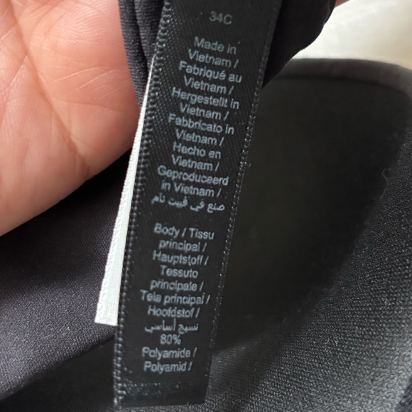 NWT SKIMS Fits Everybody Push Up Demi Bra in Onyx - Picture 8 of 9